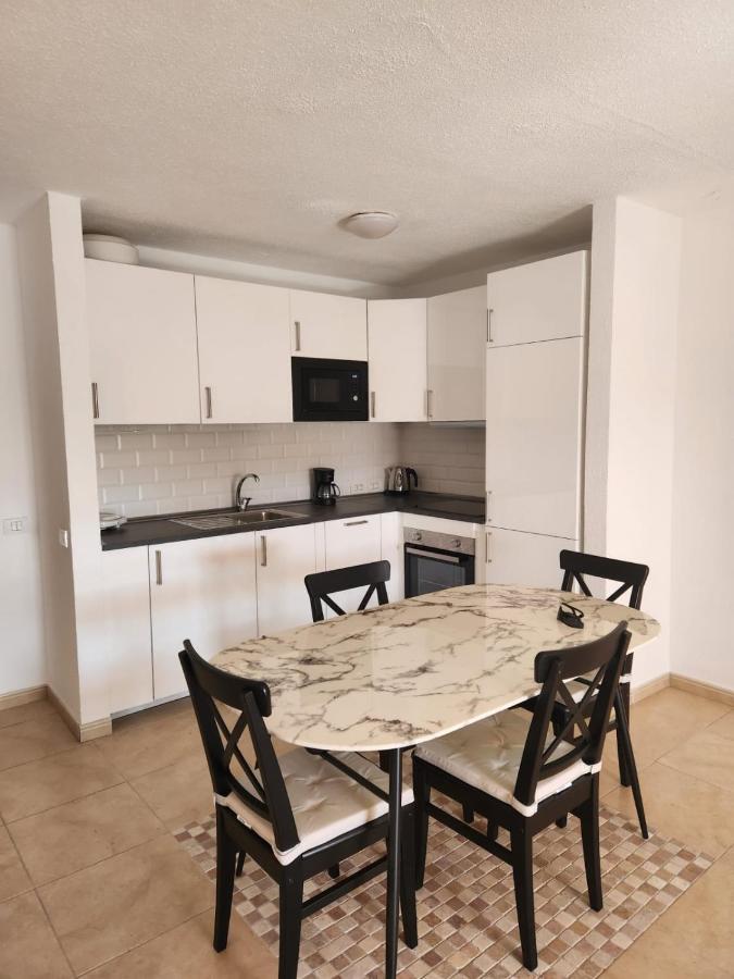 Under The Lime, Beautiful Apartment Los Cristianos Los Cristianos  Ngoại thất bức ảnh